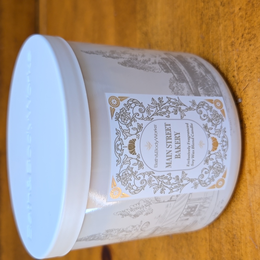 Bath & Body Works 3-Wick Candle